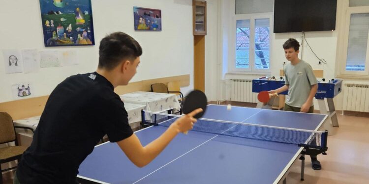 Dječji odjel Thalassotherapije Crikvenica bogatiji za novu sportsku opremu, na snazi i dalje zabrana posjeta zbog gripe