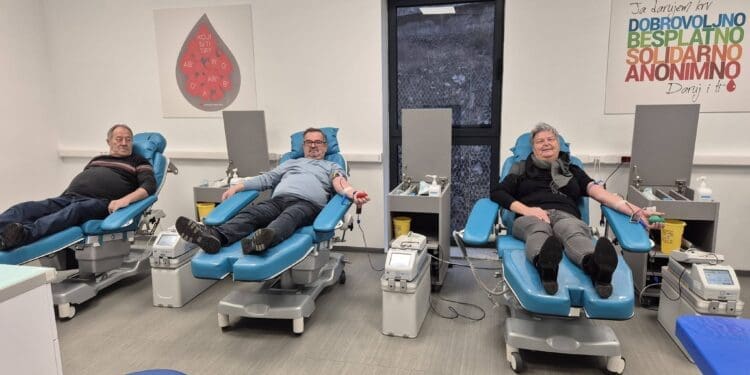 BRAVO! Ovi Crikveničani i dalje neumorno daruju krv: “Ne planiramo stati ni sa 70 godina!”