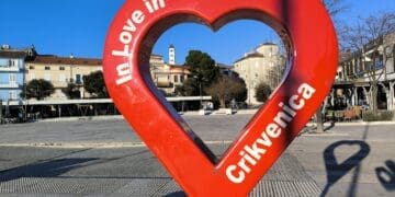 Valentinovo u Crikvenici: Uživajte u romantičnoj atmosferi i posebnoj ponudi za Dan zaljubljenih
