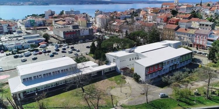 Započeo postupak upisa u prvi razred osnovne škole za školsku godinu 2026./2027.