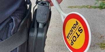 Unatoč zabrani upravljanja vozilom, 59-godišnjak u Crikvenici vozio pod utjecajem alkohola