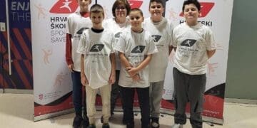 Učenici OŠ Zvonka Cara deveti među 24 školske ekipe na državnom prvenstvu u šahu