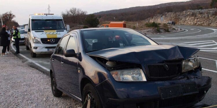 Prometna nesreća na magistrali kod Jadranova 8.3.2026.