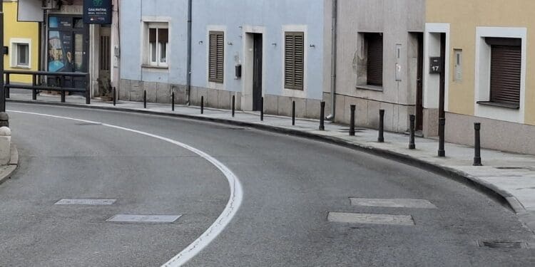 U planu povećanje sigurnosti u opasnom zavoju u samom centru Crikvenice