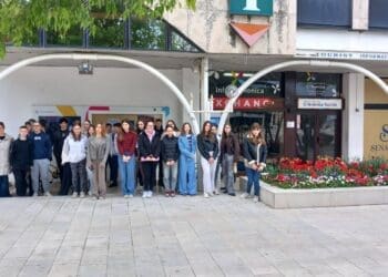 Kako organizirati turizam u Crikvenici? Učenici zavirili u rad TZ-a i učili iz prve ruke