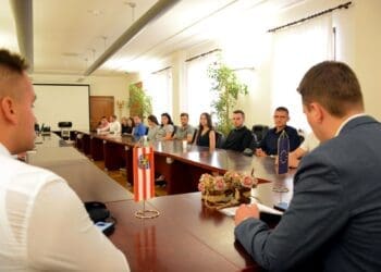 Grad Crikvenica traži nove članove Savjeta mladih, prijave su otvorene