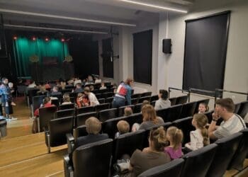 “Eko klik” razveselio najmlađe u Crikvenici: kroz igru i glazbu učili o važnosti očuvanja okoliša