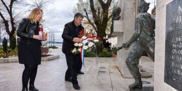 Crikvenica obilježava Dan oslobođenja, objavljen raspored polaganja cvijeća na više lokacija