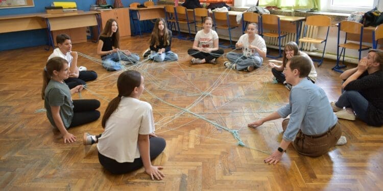 Veselo i kreativno od prvog dana: Krenule radionice “Crikveničkih lanterni”
