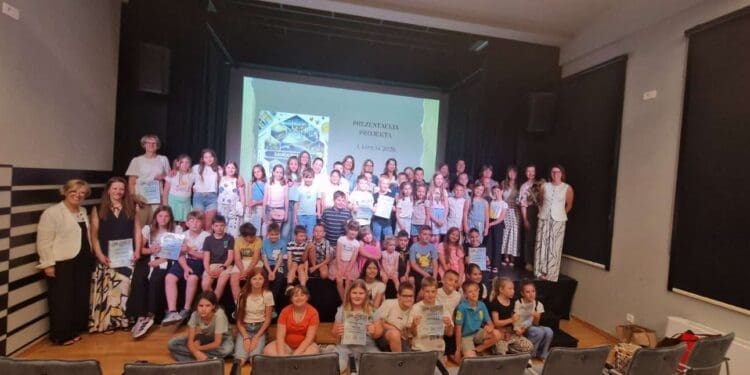 Završna svečanost projekta “Zavičajni mozaik 2” održana u dvorani Zora u Crikvenici