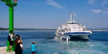 U prekidu katamaranska linija koja povezuje Crikvenicu, Rab i Senj