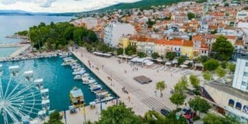 Rupa na cesti, divlji otpad ili oštećena klupa? Evo kako ih možete prijaviti Gradu Crikvenici