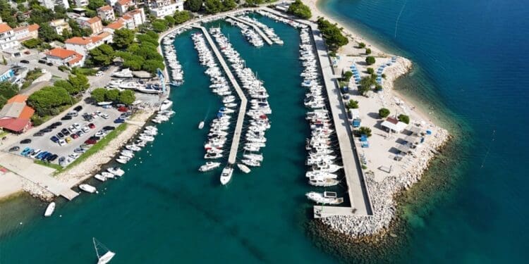 Crikvenica dobiva novu mobilnu ribarsku kućicu za lokalne ribare