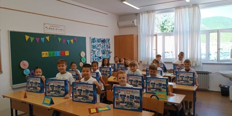 Grad Crikvenica i ove godine osigurao besplatan radni materijal za sve osnovnoškolce 
