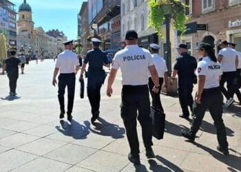 Andrej i Ivana iz Slovačke patrolirat će Crikvenicom