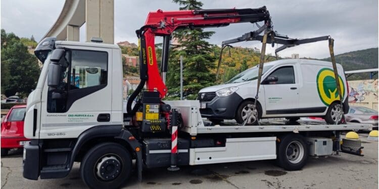 Crikva.hr s crikveničkim „paukom“: Iz prve ruke upoznali smo posao koji malo tko voli, ali bez kojeg grad ne može
