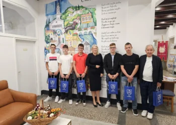 BRAVO! Medalje iz Kine i Francuske stigle u Jadranovo: Gradonačelnica primila uspješne boćare