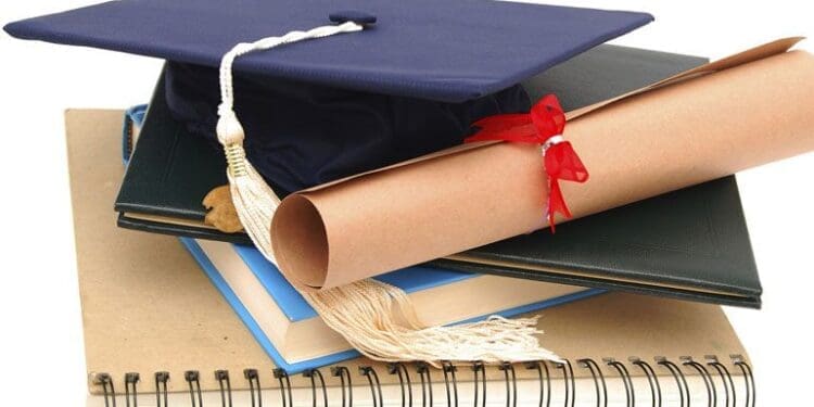 Grad Crikvenica objavio natječaje za dodjelu stipendija učenicima i studentima u pet kategorija