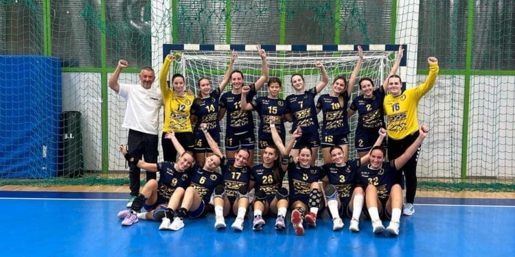ŽRK Murvica otvorio sezonu uvjerljivom pobjedom protiv Poreča uz prve seniorske minute mladih igračica